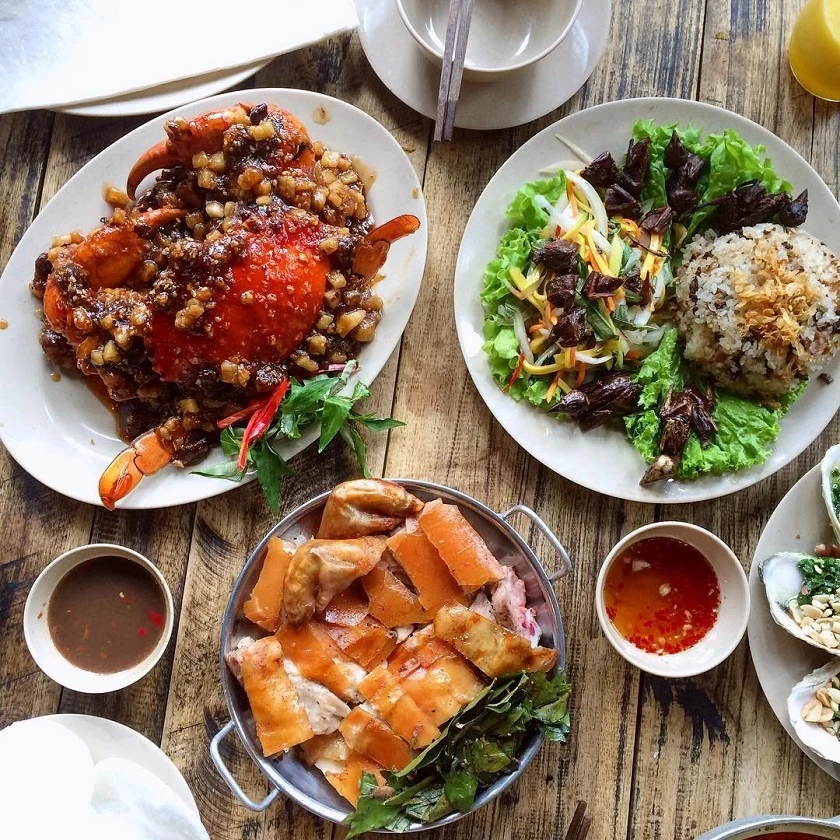 Những địa điểm ăn uống cho gia đình ở Hà Nội bạn cần biết