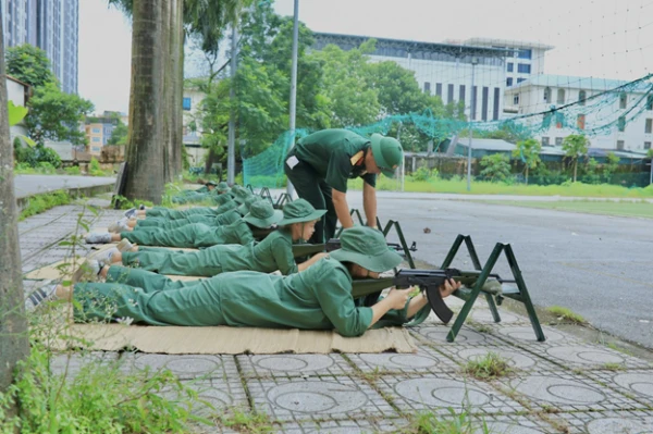 Check list những điểm học quân sự &#039;hot&#039; nhất của sinh viên Hà Nội