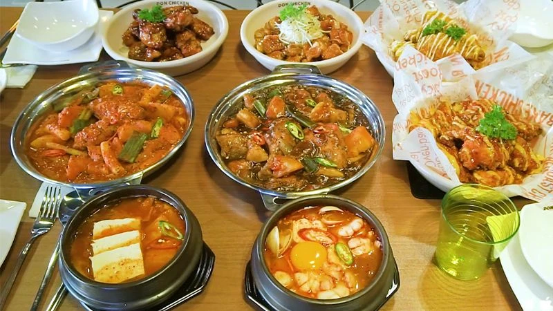 TOP 10 quán buffet tokbokki Hà Nội gần đây, ngon, rẻ, nổi tiếng | Vincom