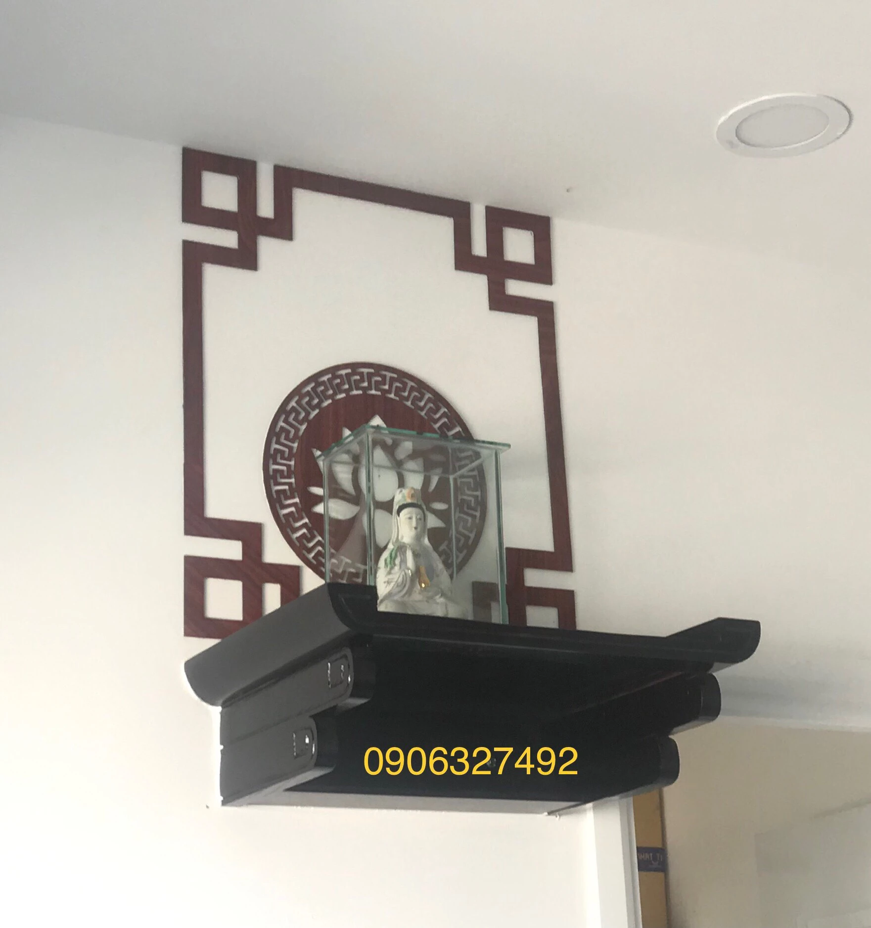 Lập bàn thờ quan thế âm bồ tát như nào thế nào là đúng ?