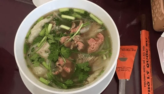 Top 10 quán phở ngon nhất Quận 1