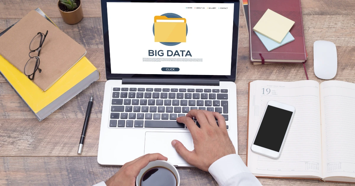 Big data là gì? Đặc điểm & ứng dụng Big data vào các ngành