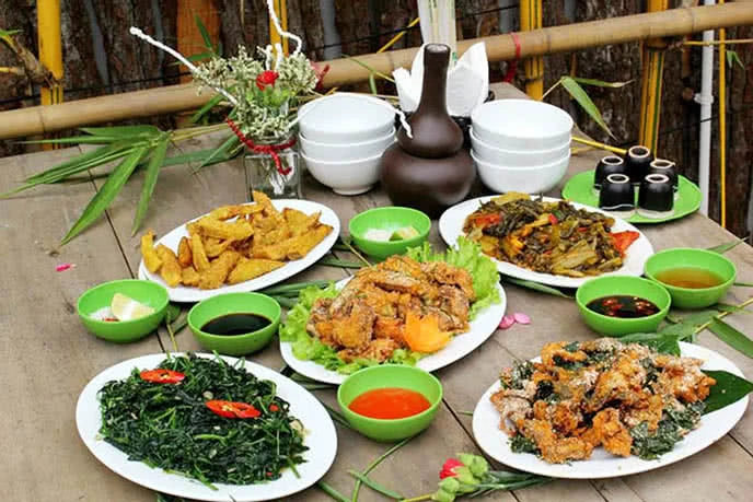 Top 10+ quán nhậu BÌNH DÂN giá rẻ được yêu thích nhất Hà Nội
