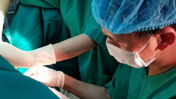 99+ Hình ảnh quần lót nữ dính khí hư