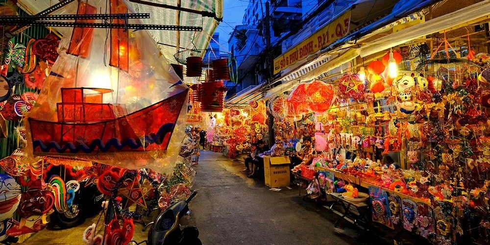 Tham quan khu phố người Hoa Quận 5 - China Town