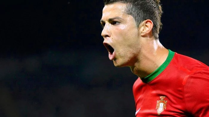 Hình nền Ronaldo 4K - Bộ sưu tập hình nền Ronaldo đỉnh cao nhất năm 2024