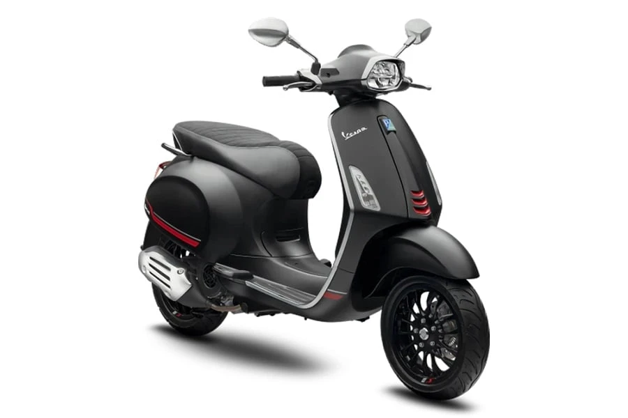 Khám Phá Vespa 2022 Đen Nhám Sang Trọng và Mạnh Mẽ